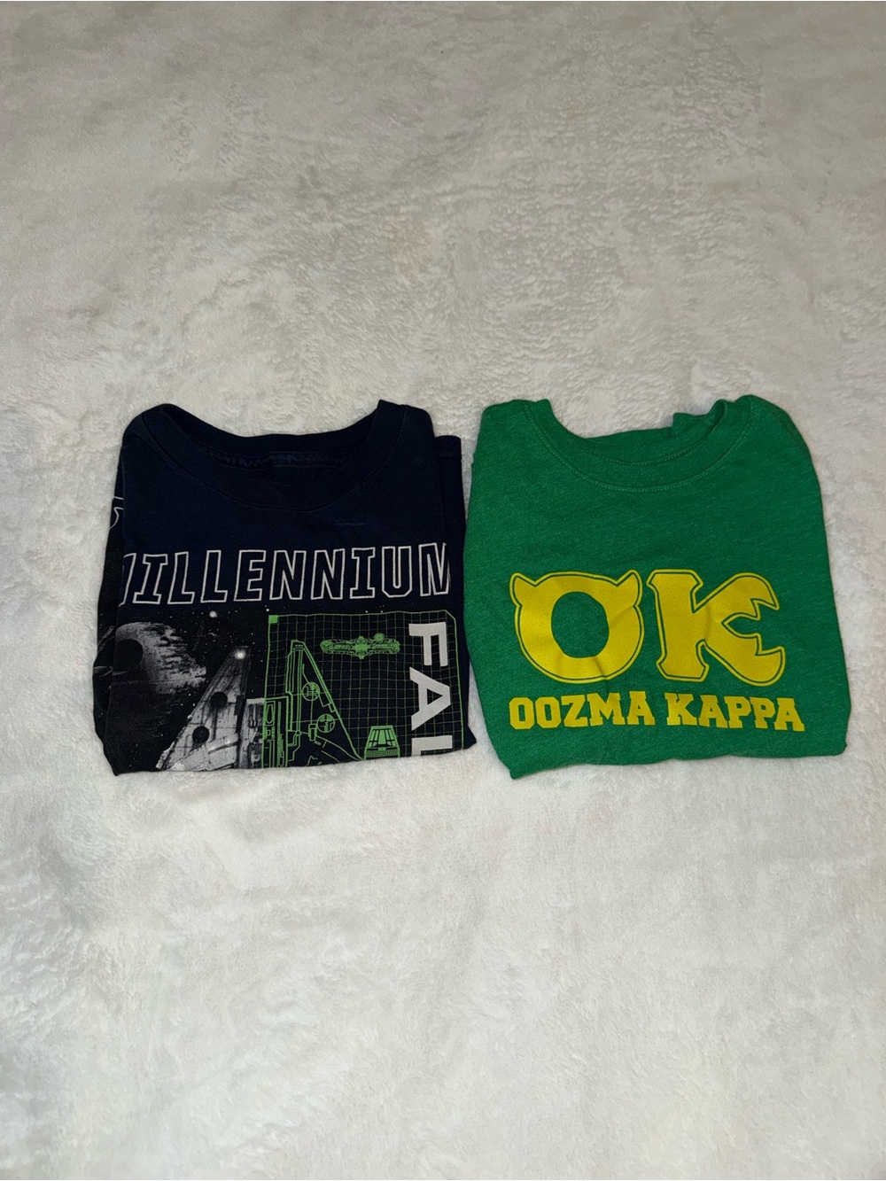 Green "OK Oozma Kappa" and Star Wars Kids Graphic tee shirt lot 5/6